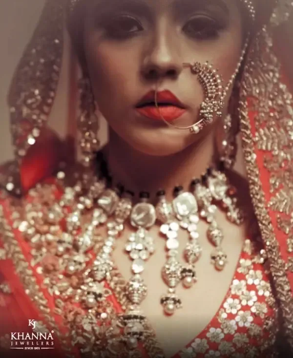 Jain Religious Identity and the Sacred Dimension of Marriage