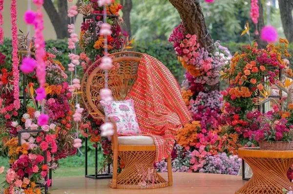 Saharanpur's Craftsmanship and the Agrawal Commercial Heart