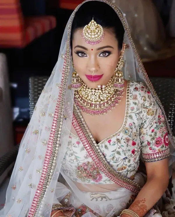 Metro-Style Life with Gujarati Roots