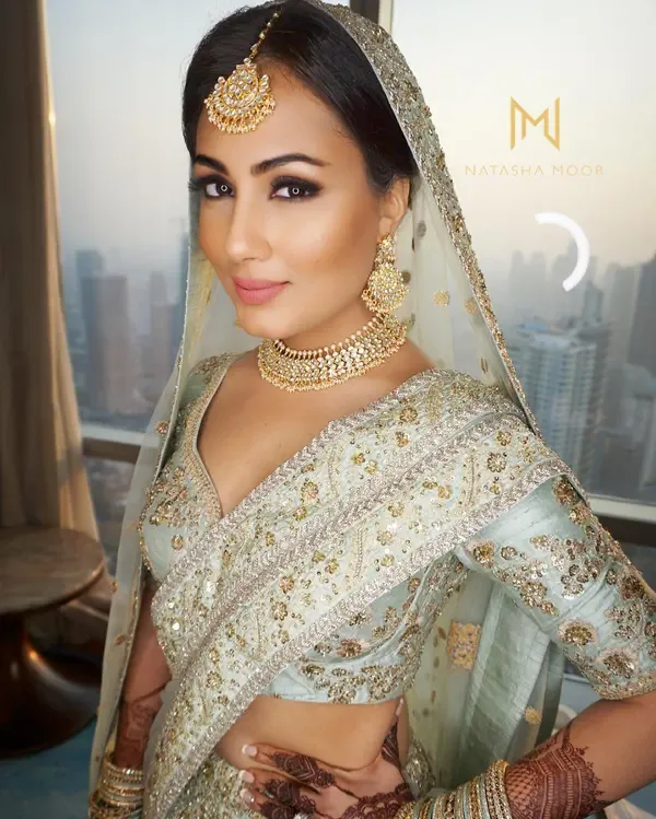 Step Two: Identifying the Lagna and Moon Sign - How Is Horoscope Compatibility Calculated? A Step-by-Step Guide to Understanding the Process