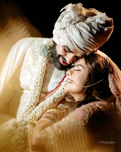 Diaspora Integration, Contribution Scores, and a Self-Sustaining Ecosystem