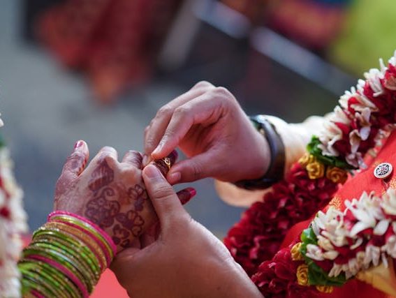 How to Create the Perfect Matrimony Profile to Attract the Right Partner